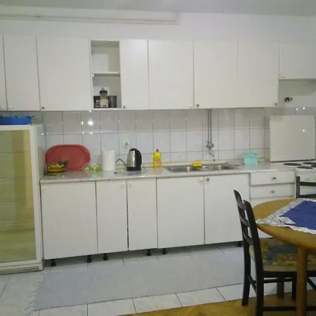 Biba Apartman *